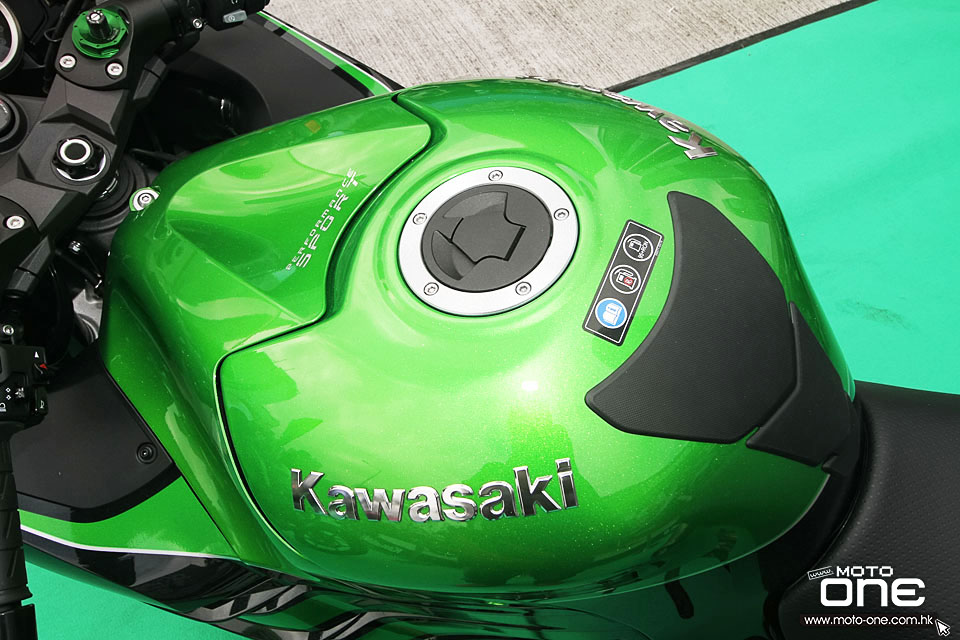 2016 KAWASAKI ZZR1400(ZX-14R) Performance Sport