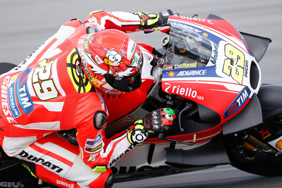 2016 AGV HELMET Andrea Iannone