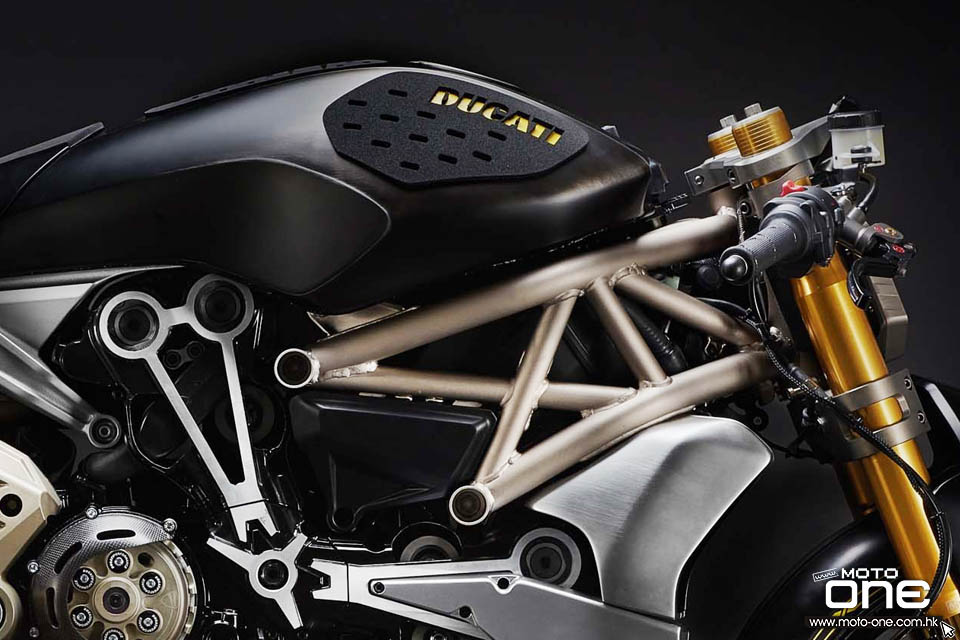 2016 Ducati draXter Concep