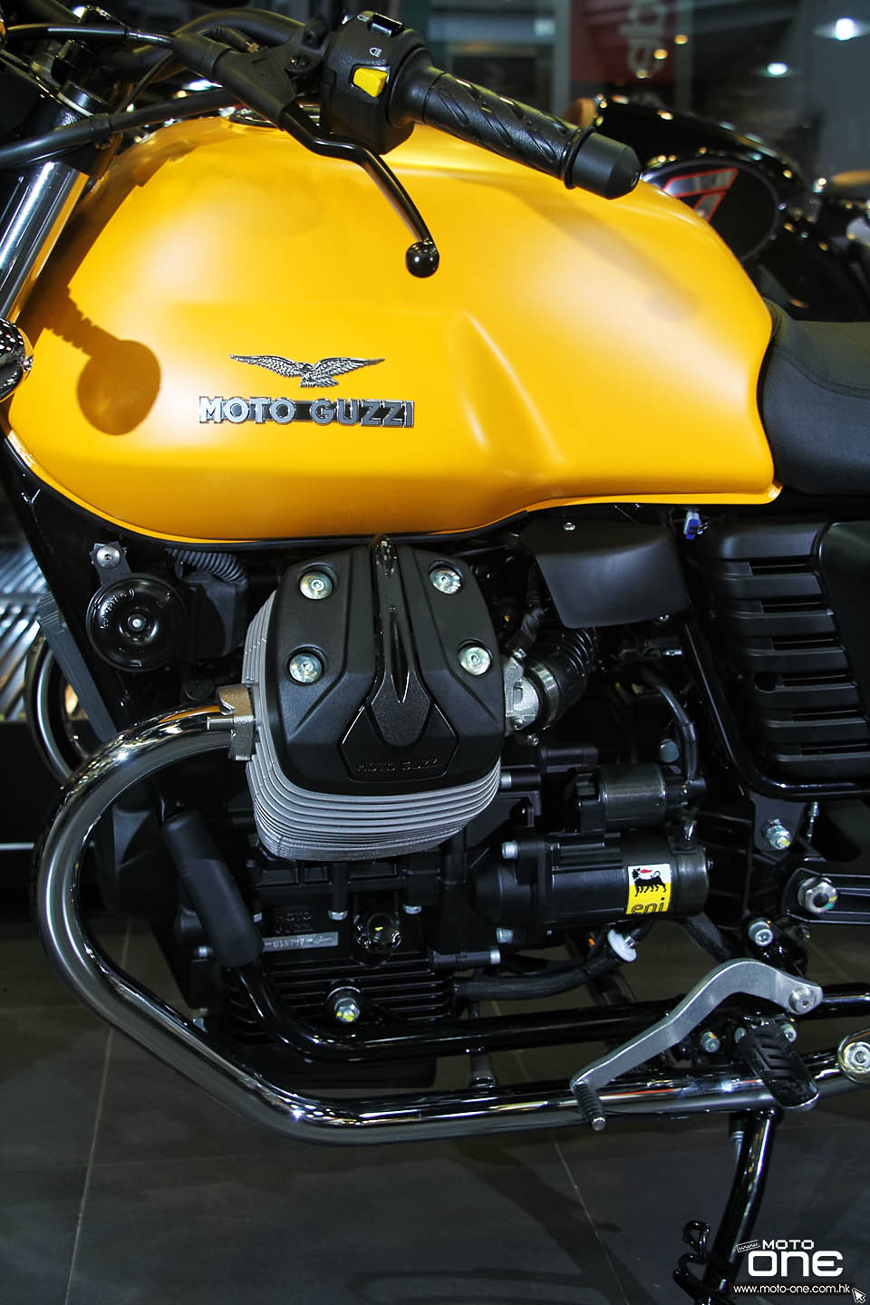 2016 Moto Guzzi V7 II Stone ABS