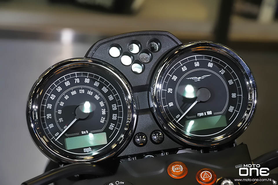 2016 Moto Guzzi V7 II Stone ABS