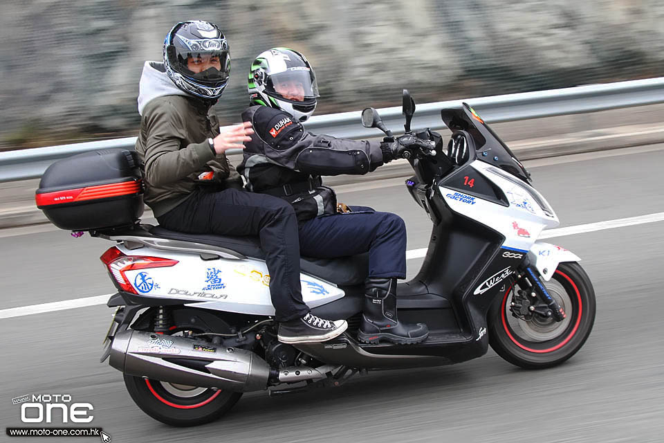 2016 CHINESE NEW YEAR RIDING