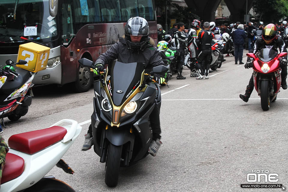 2016 CHINESE NEW YEAR RIDING