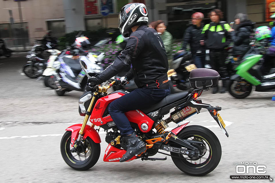 2016 CHINESE NEW YEAR RIDING