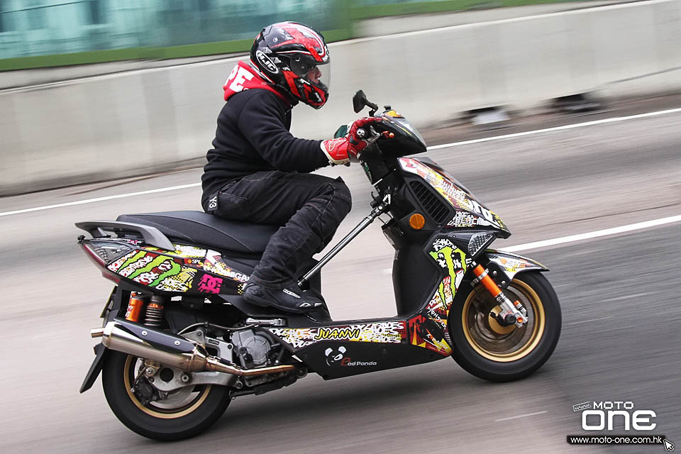 2016 CHINESE NEW YEAR RIDING