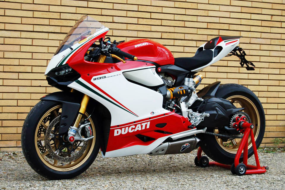2016 CNC Racing Ducati 899 1199 1299 Panigale
