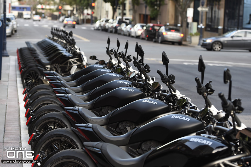 2016 DUCATI X DIAVEL S