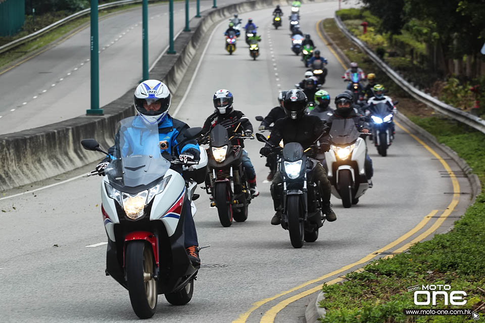 2016 chinese new year riding