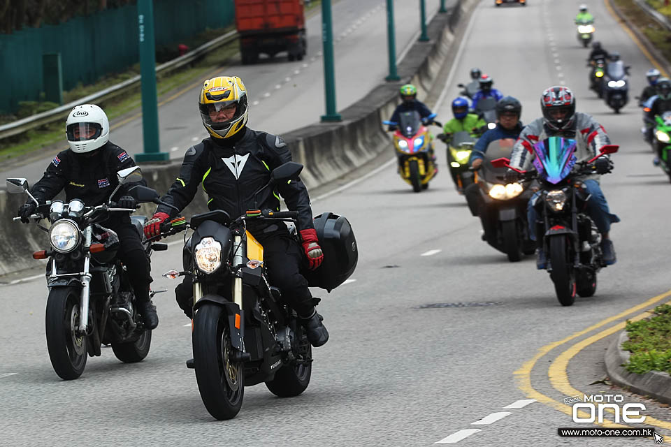 2016 chinese new year riding