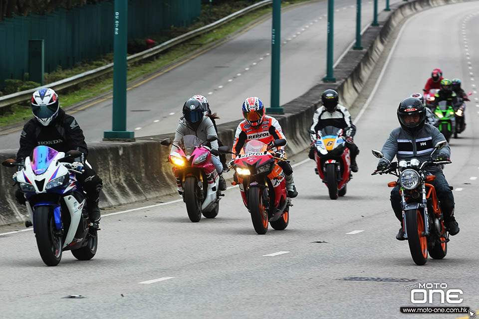 2016 chinese new year riding