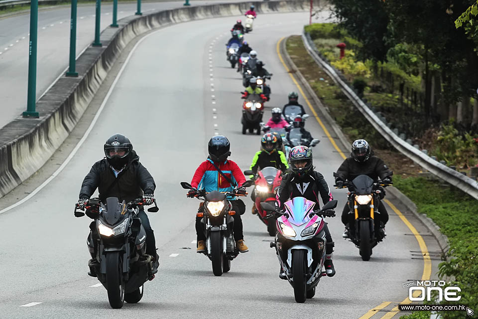 2016 chinese new year riding