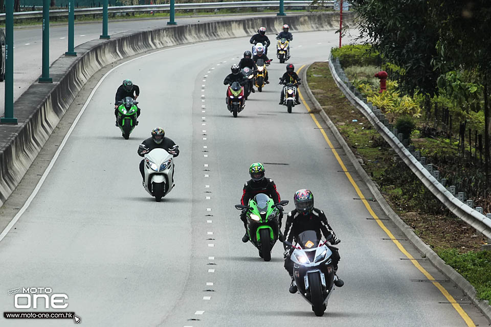 2016 chinese new year riding