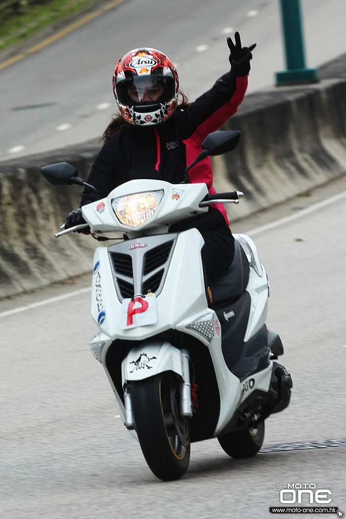 2016 chinese new year riding