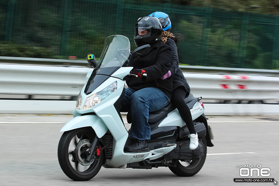 2016 chinese new year riding