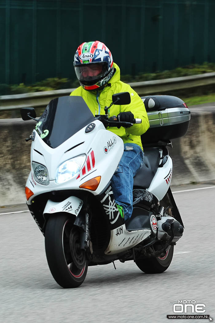 2016 chinese new year riding