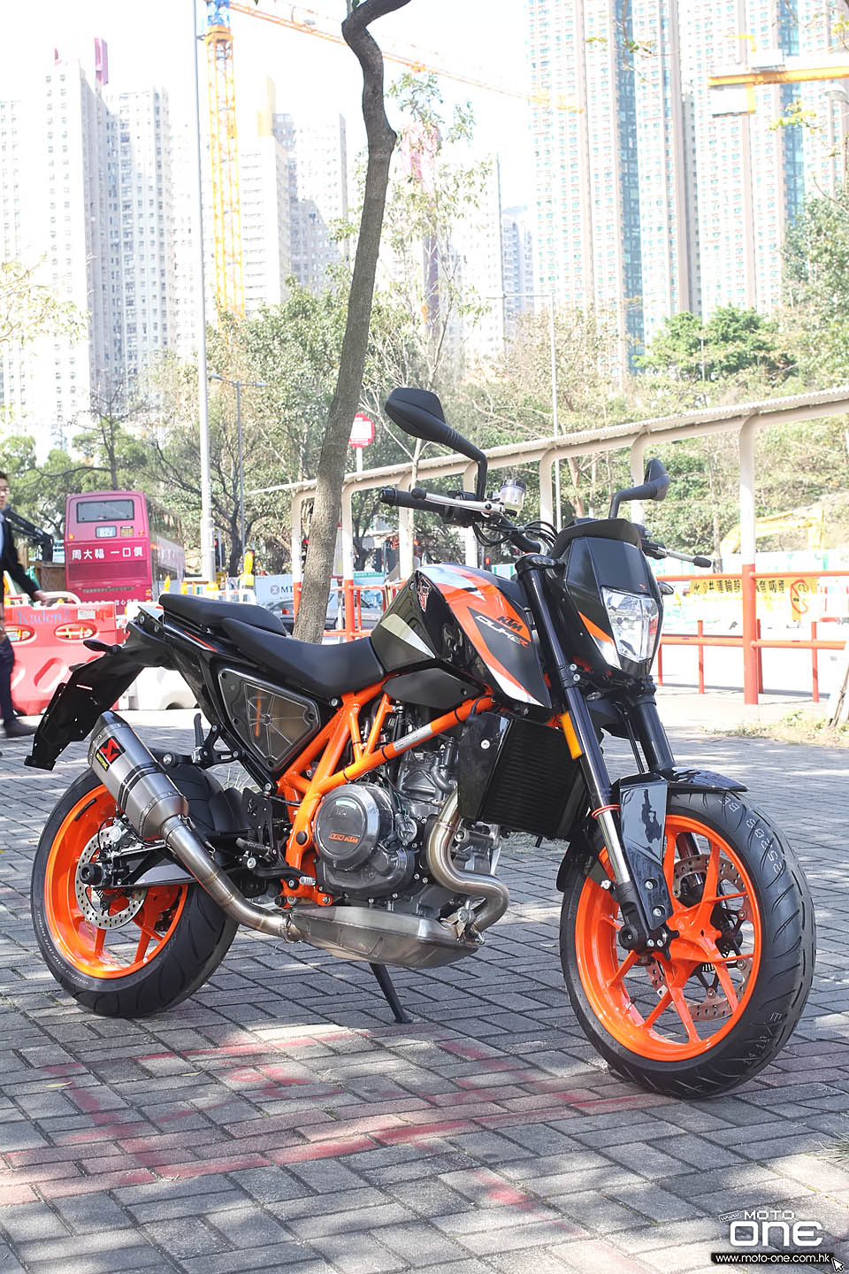 2016 KTM 690 Duke R ABS