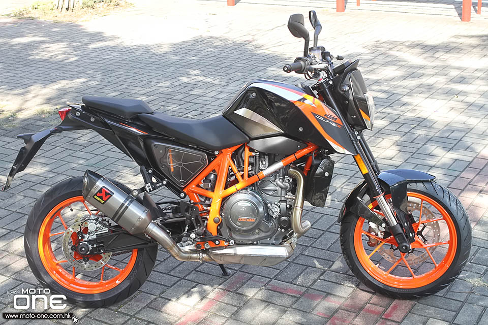 2016 KTM 690 Duke R ABS