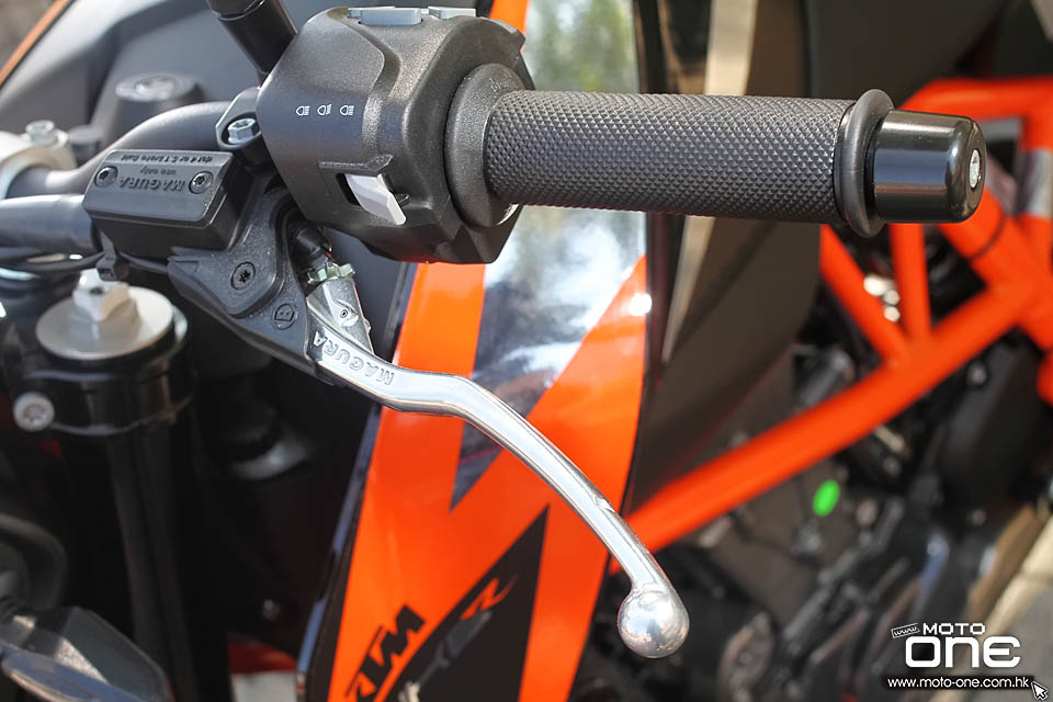 2016 KTM 690 Duke R ABS