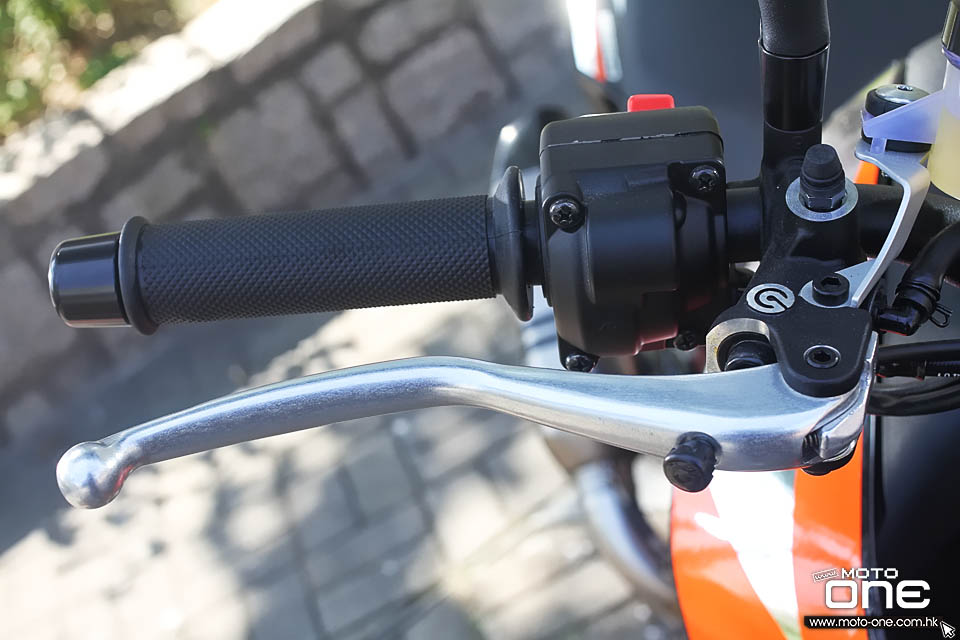 2016 KTM 690 Duke R ABS
