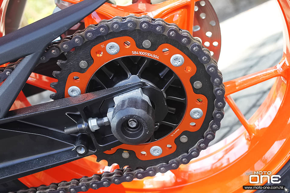 2016 KTM 690 Duke R ABS
