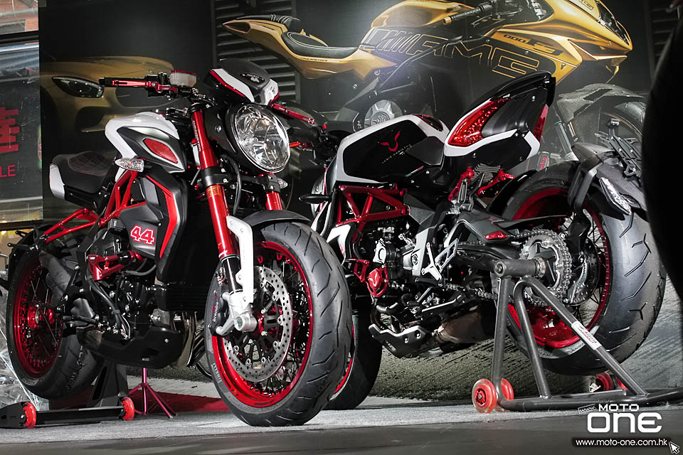 2016 MV AGUSTA DRAGSTER RR LH44 Lewis Hamilton