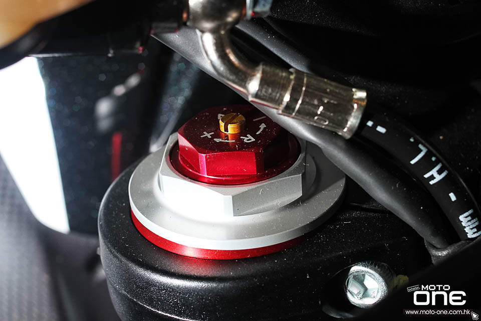 2016 MV AGUSTA DRAGSTER RR LH44 Lewis Hamilton