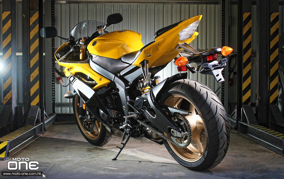 2016 yamaha yzf r1 r6 60th