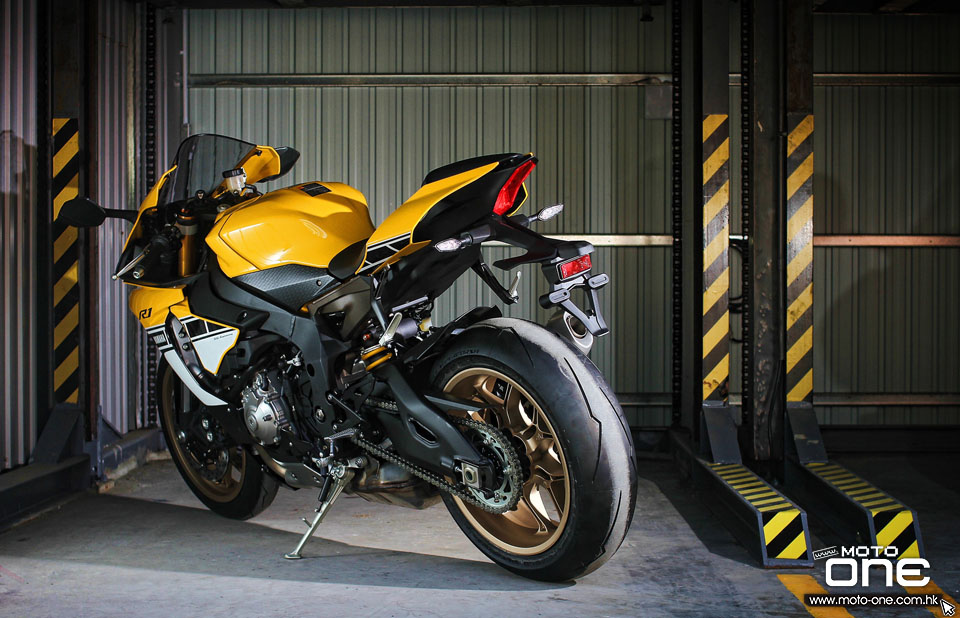 2016 yamaha yzf r1 r6 60th