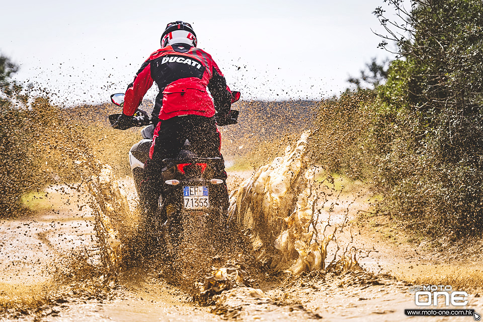 2016 Ducati Multistrada 1200 Enduro