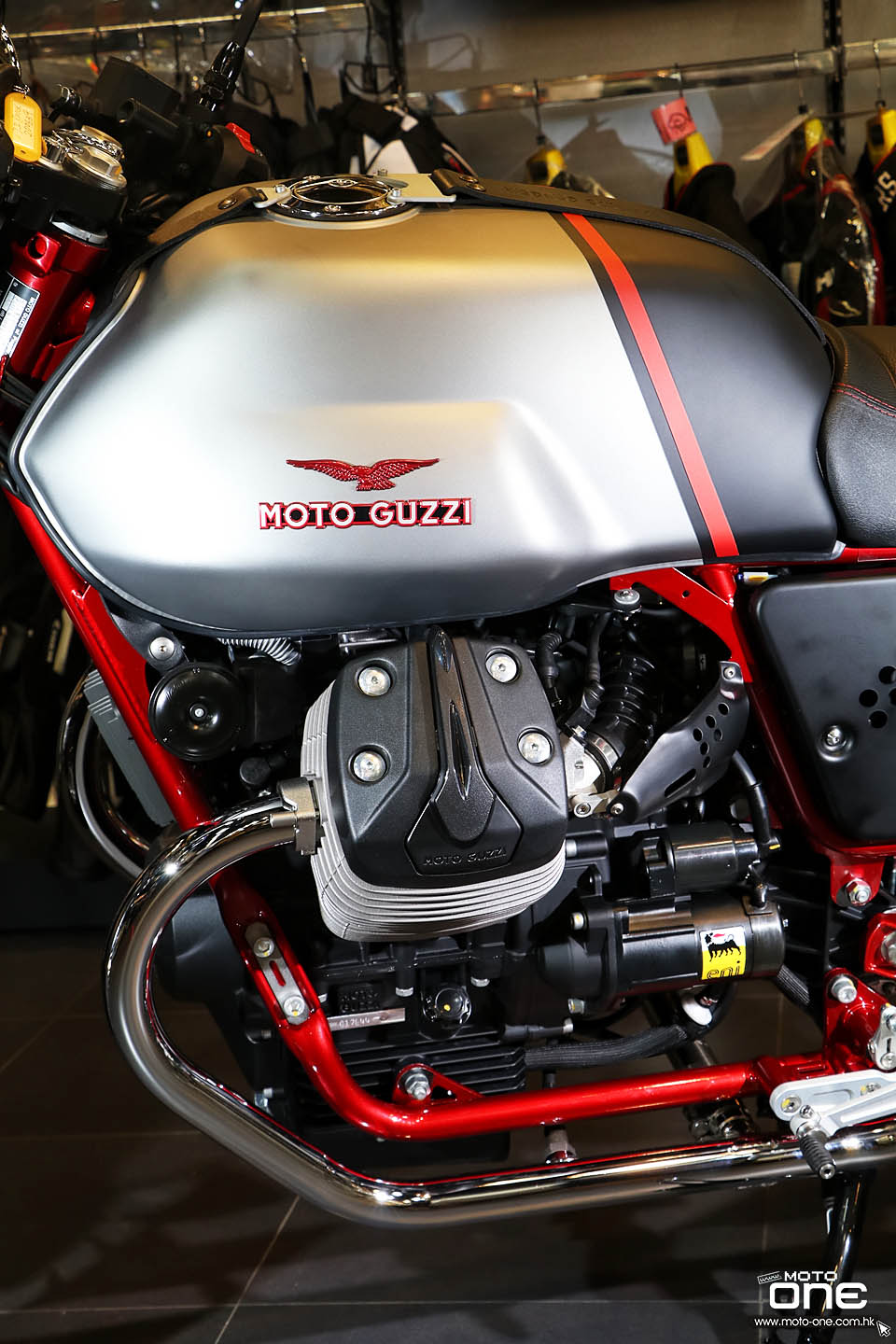 2016 MOTO-GUZZI V7 II Racer