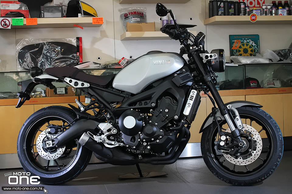 2016 YAMAHA XSR900