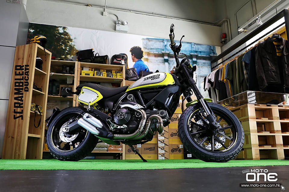 2016 DUCATI SCRAMBLER Flat Track PRO