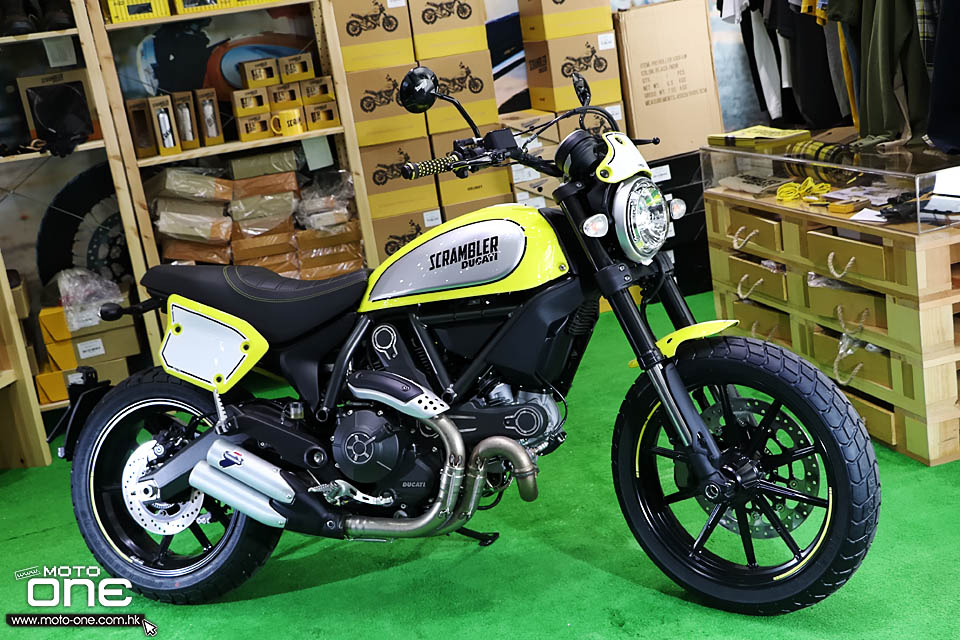 2016 DUCATI SCRAMBLER Flat Track PRO