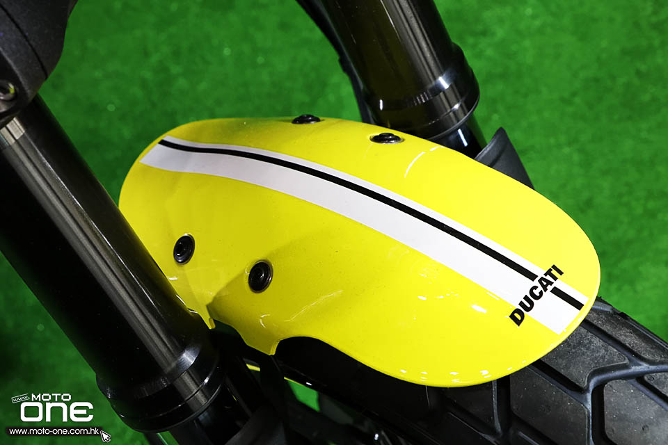 2016 DUCATI SCRAMBLER Flat Track PRO