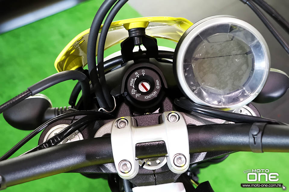 2016 DUCATI SCRAMBLER Flat Track PRO