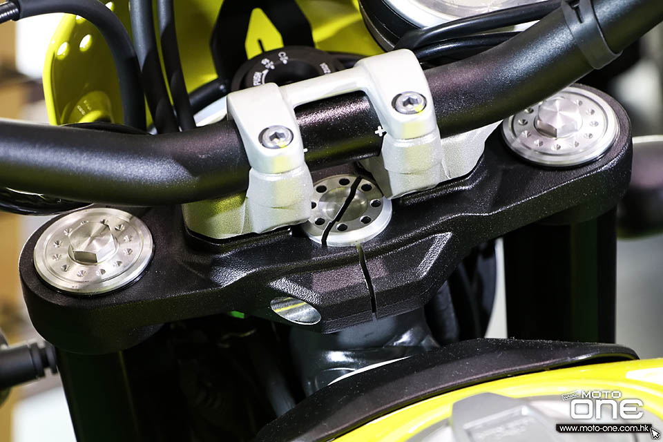 2016 DUCATI SCRAMBLER Flat Track PRO