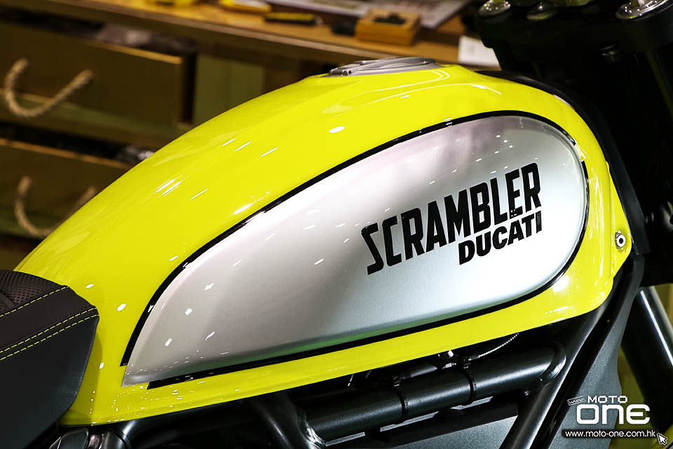 2016 DUCATI SCRAMBLER Flat Track PRO
