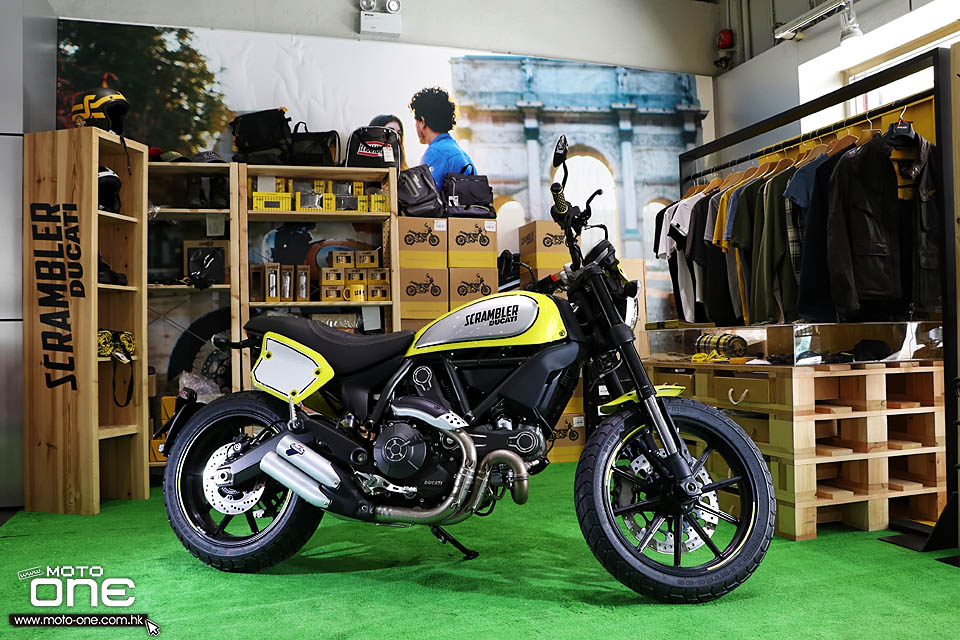 2016 DUCATI SCRAMBLER Flat Track PRO