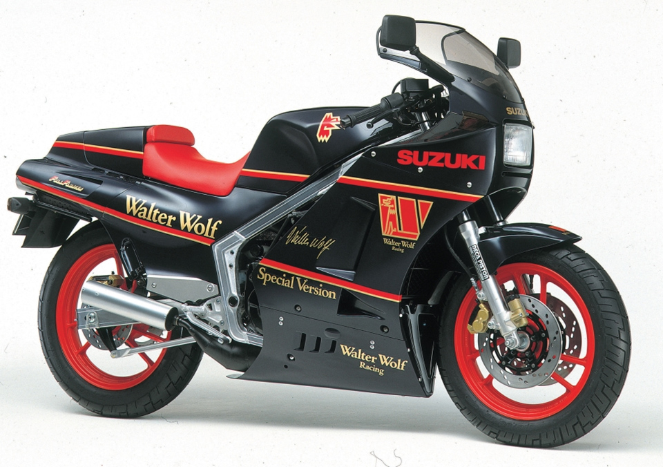 SUZUKI RG400