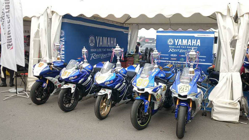 2016 YES YAMAHA BRIDGESTONE