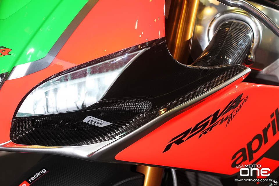 2016 APRILIA RSV4 R-FW Stock2 APX Race
