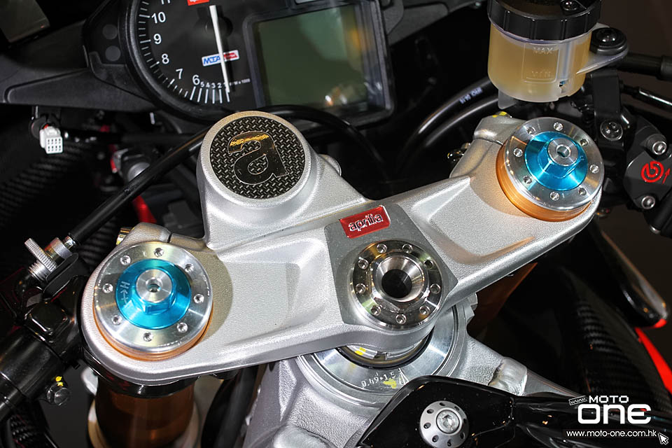 2016 APRILIA RSV4 R-FW Stock2 APX Race