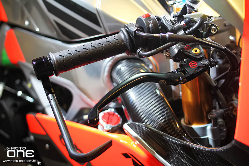 2016 APRILIA RSV4 R-FW Stock2 APX Race