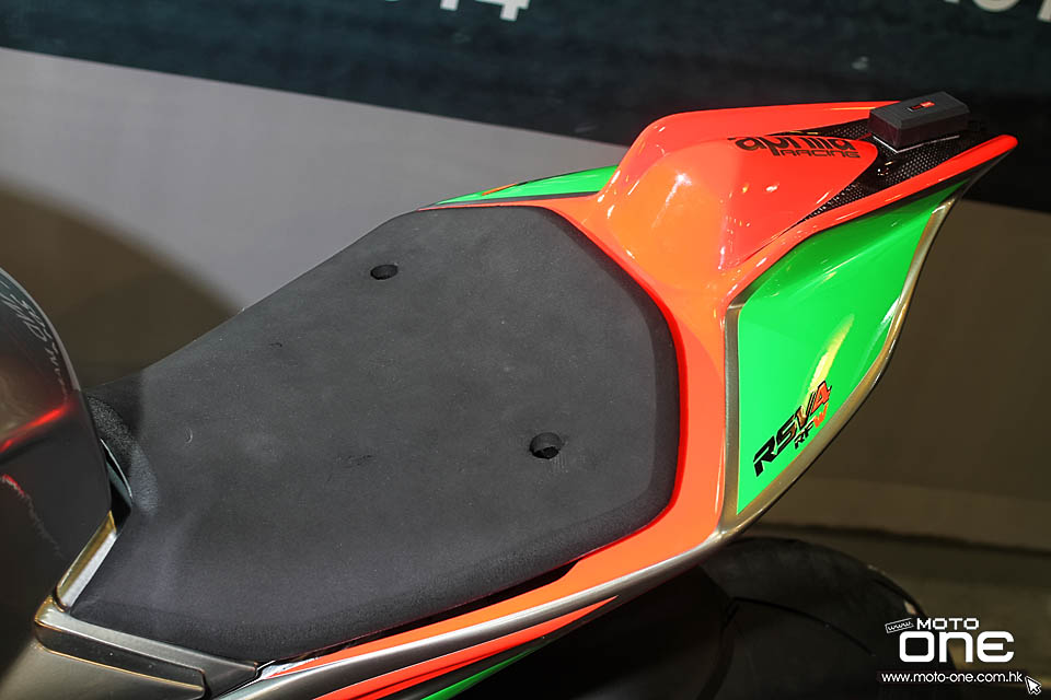 2016 APRILIA RSV4 R-FW Stock2 APX Race