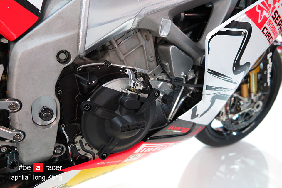 2016 APRILIA RSV4 R-FW Stock2 APX Race