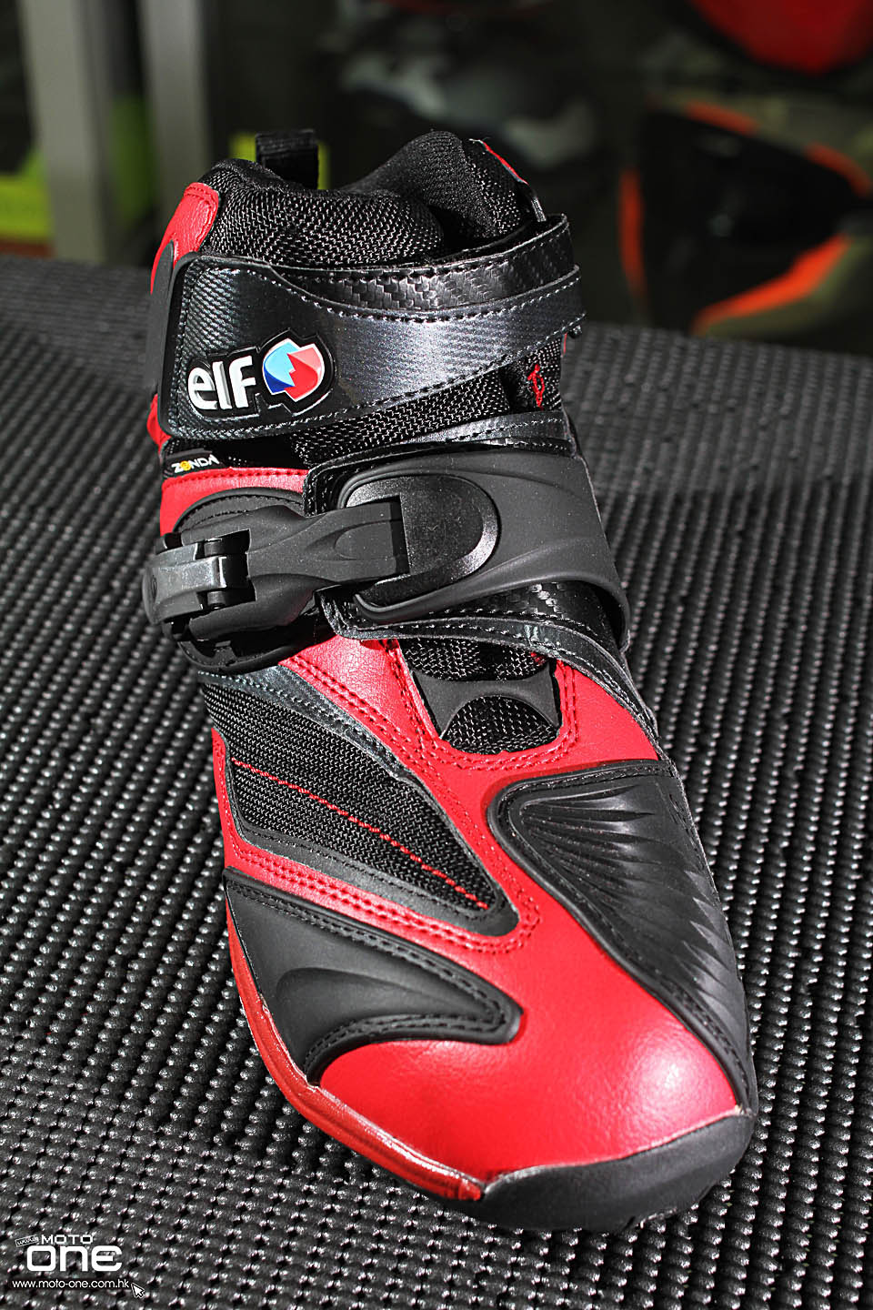 2016 ELF SHOES