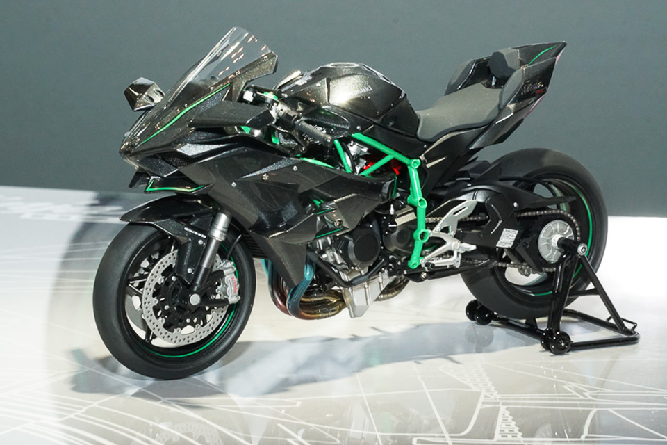 2016_KAWASAKI H2R TAMIYA