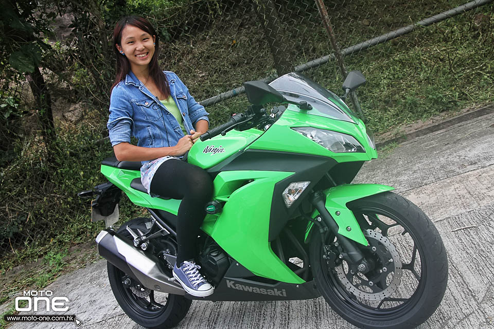 2016 KAWASAKI LADY RIDER Z125 NINJA300