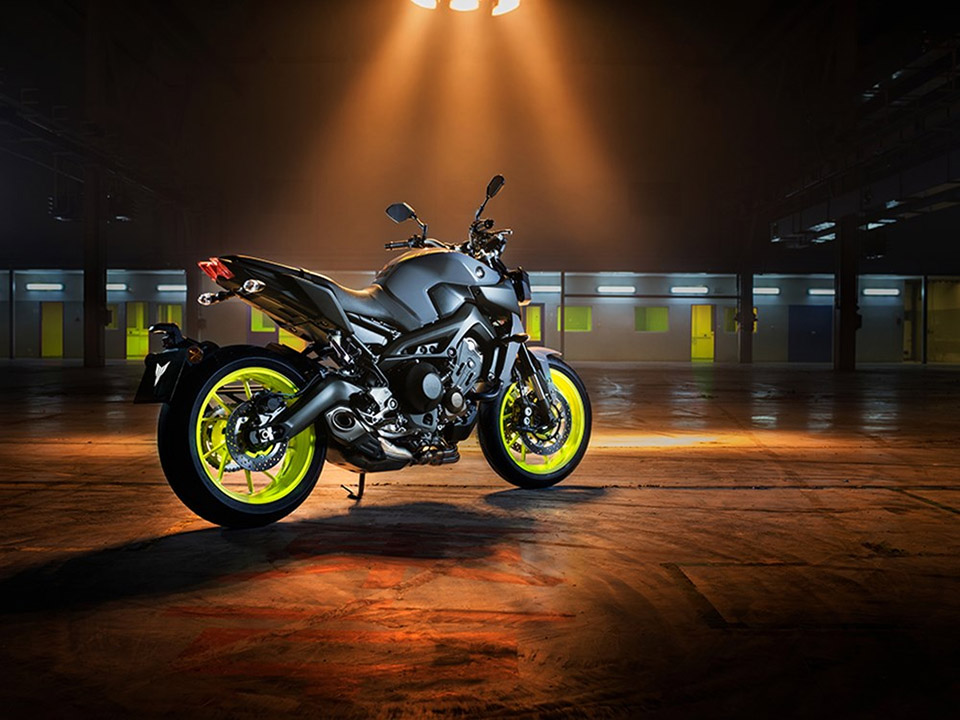 2017 YAMAHA MT-09