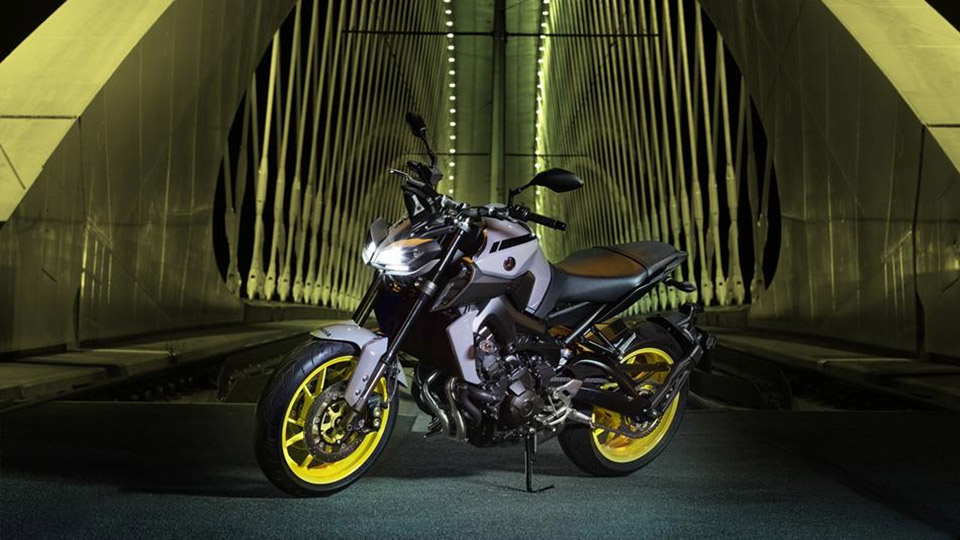 2017 YAMAHA MT-09